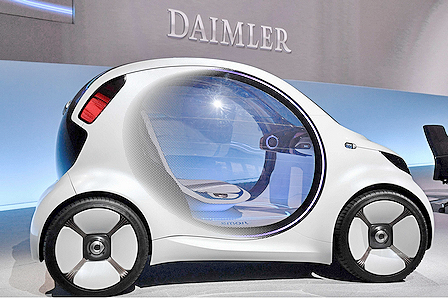 COMBO-GERMANY-CHINA-AUTOMOBILE-MANUFACTURING-DAIMLER-GEELY
