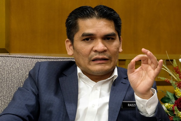 Dr Mohd Radzi Md Jidin