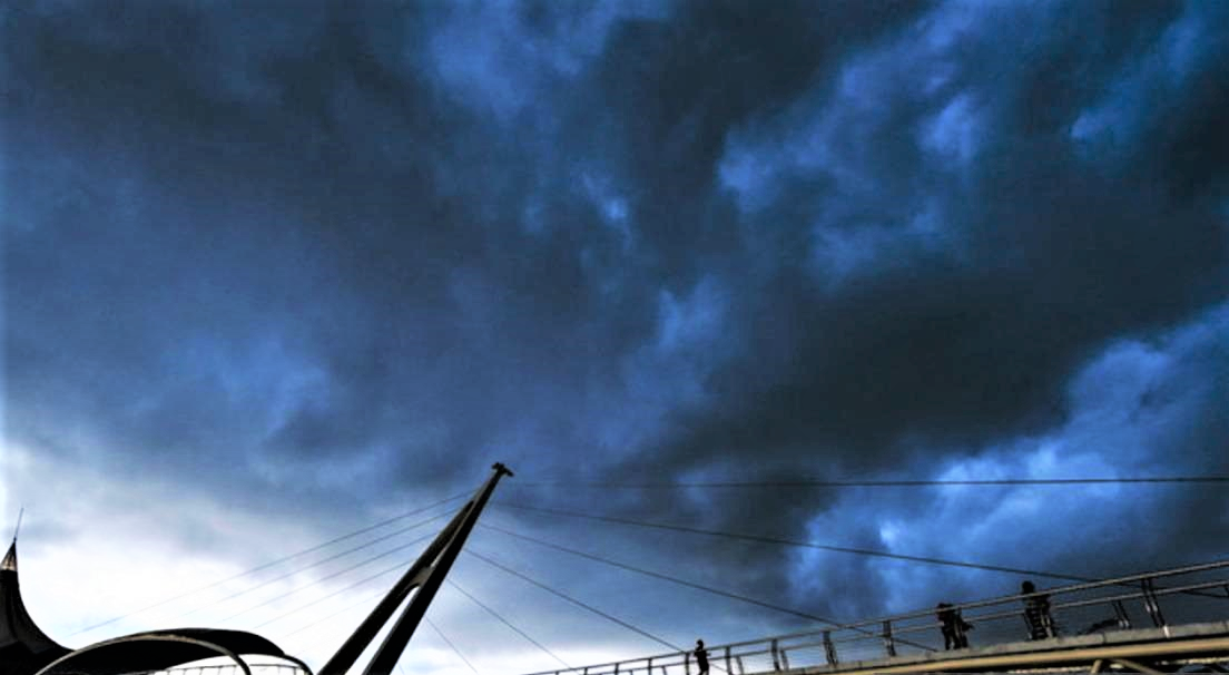 Bad weather rains Sarawak filler