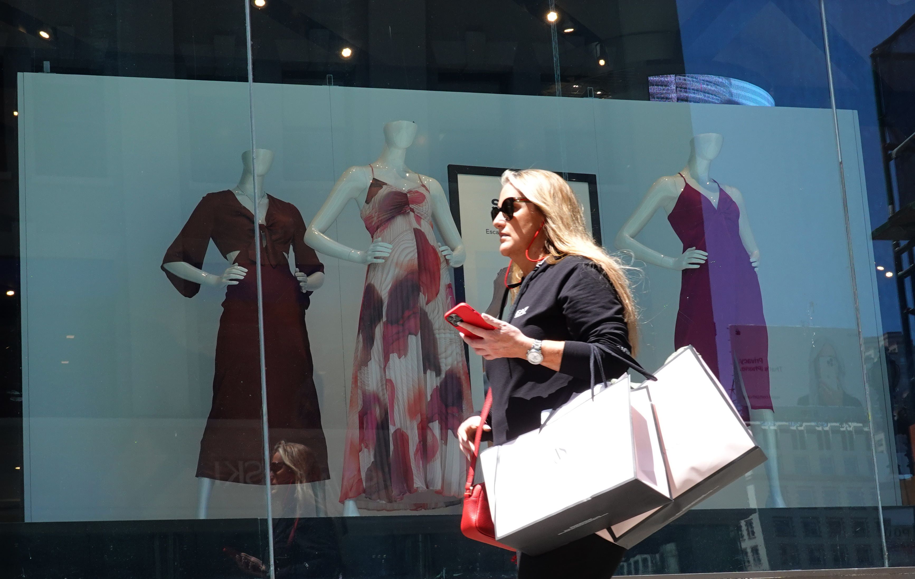 Retail Sales Rise In April As U.S