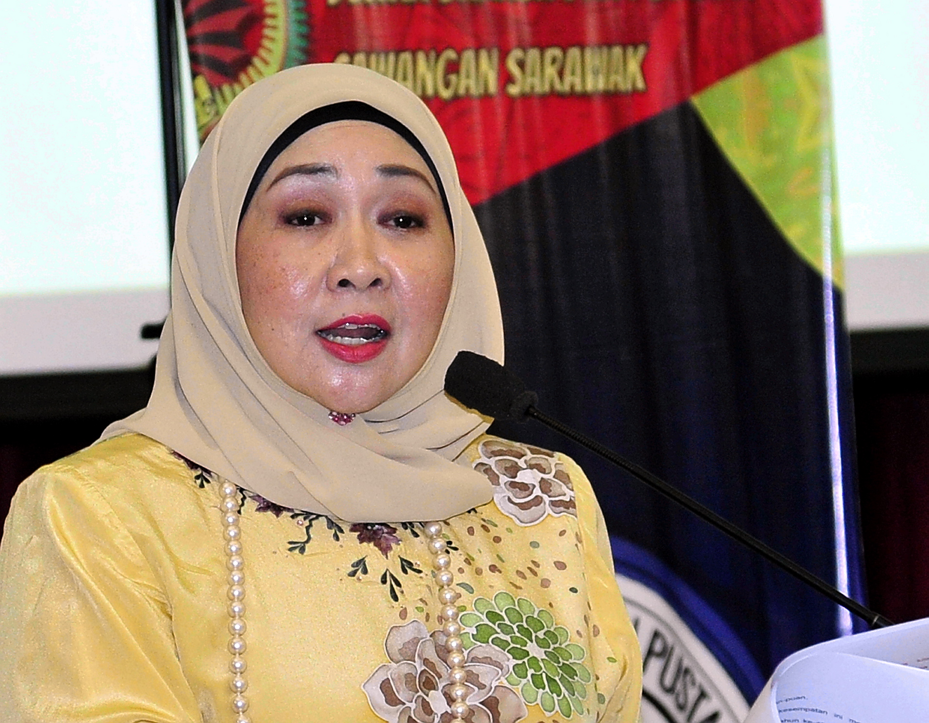 Premier s budget initiatives to reach the people sarawak tribune