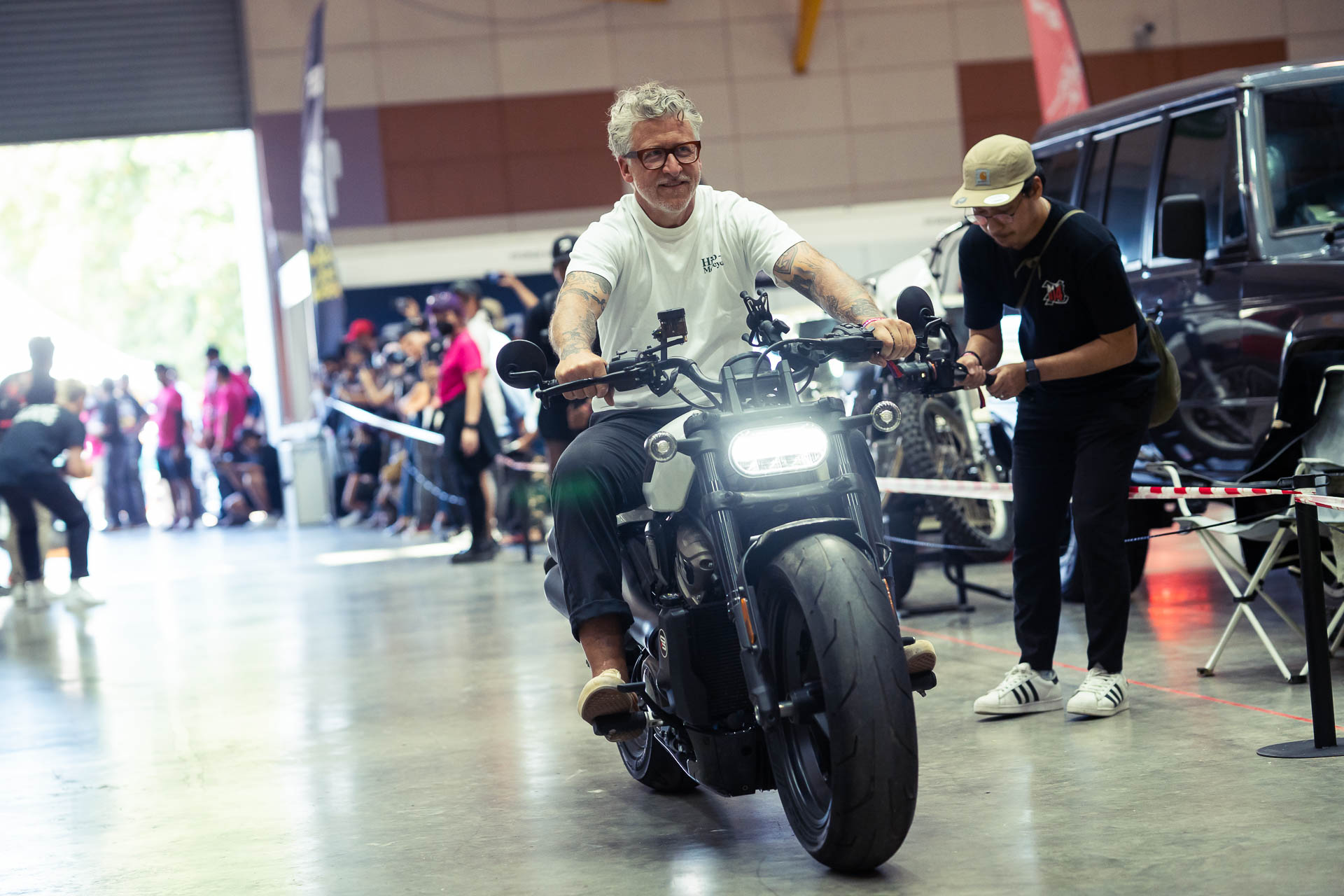 3 SCOTT JOHNSON FROM MAMA TRIED MOTORCYCLE SHOW USA