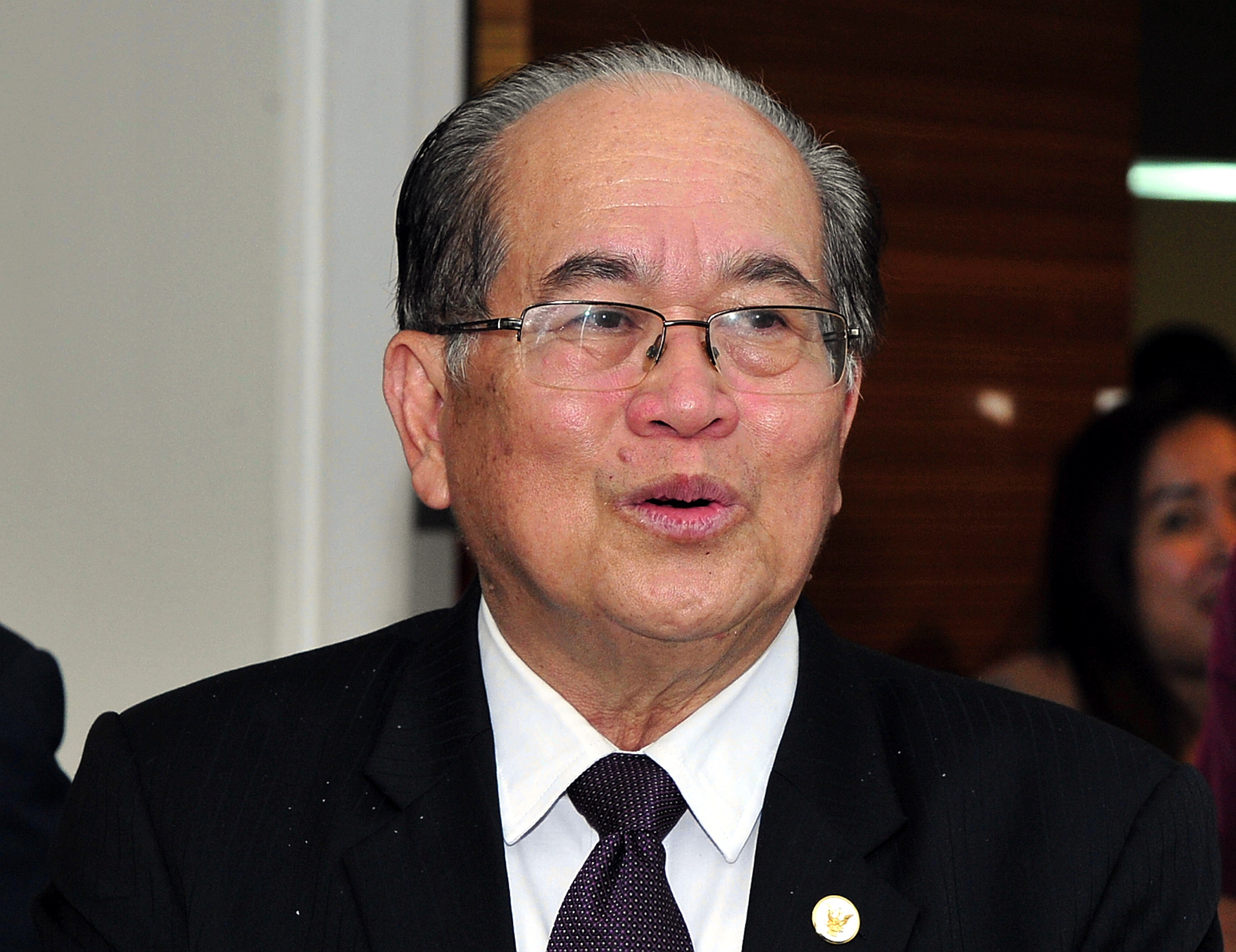 KCH-uggah election-2010-rs 01
