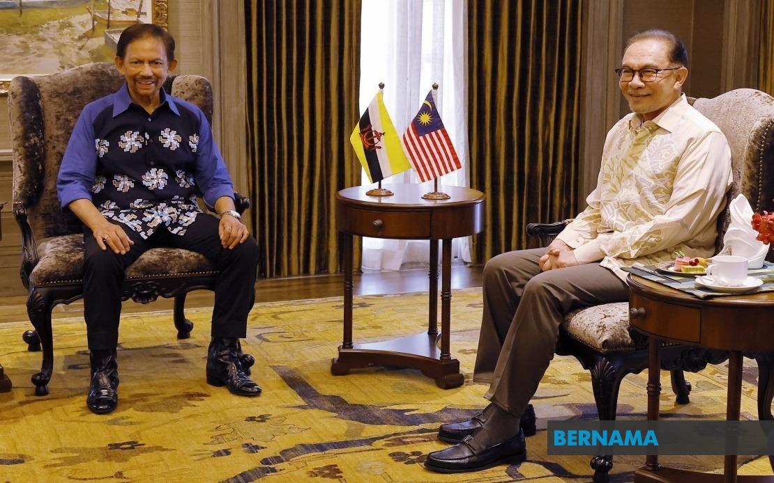 1-ed-ANWAR-BRUNEI 1