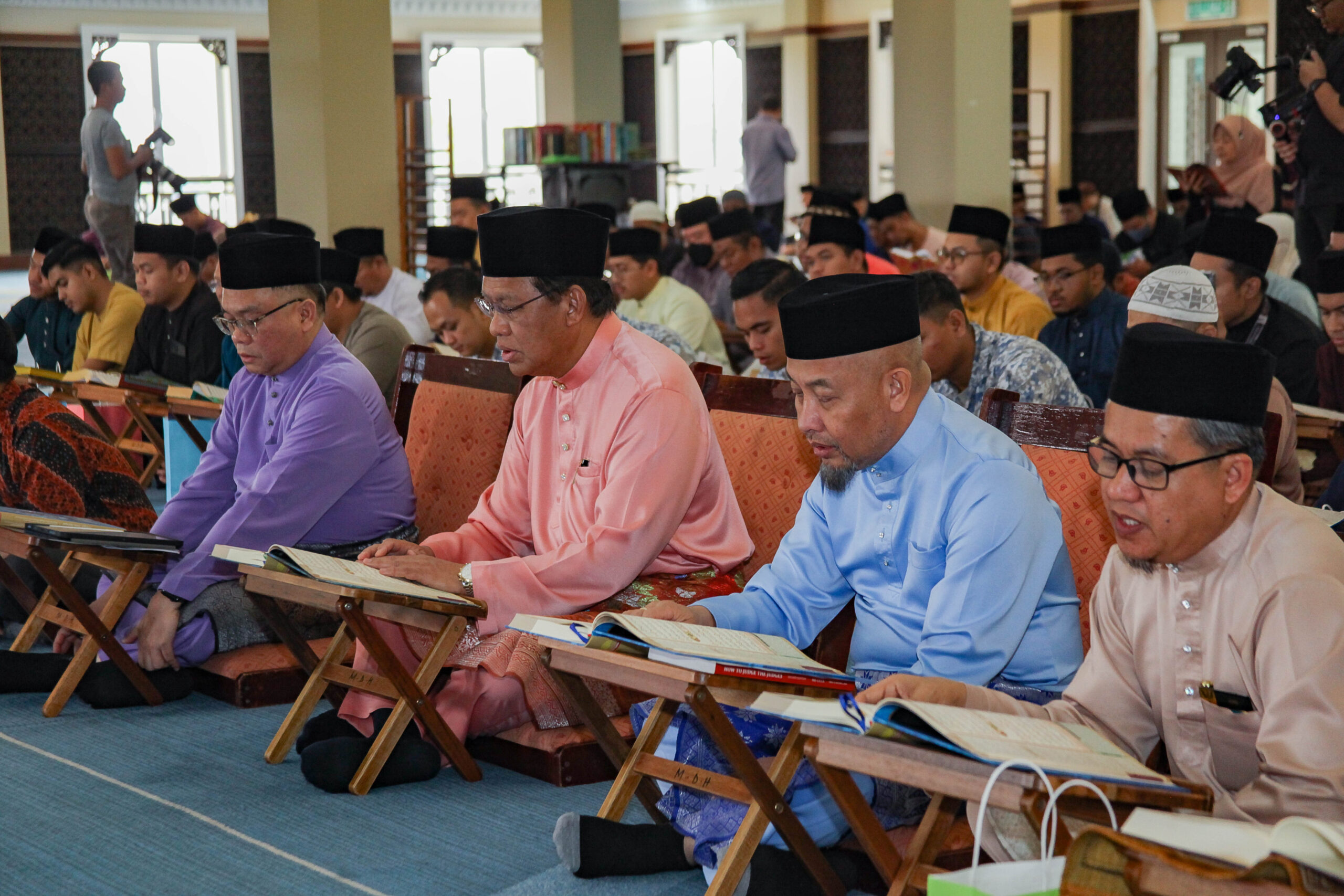KCH-quran-1304-jw-3