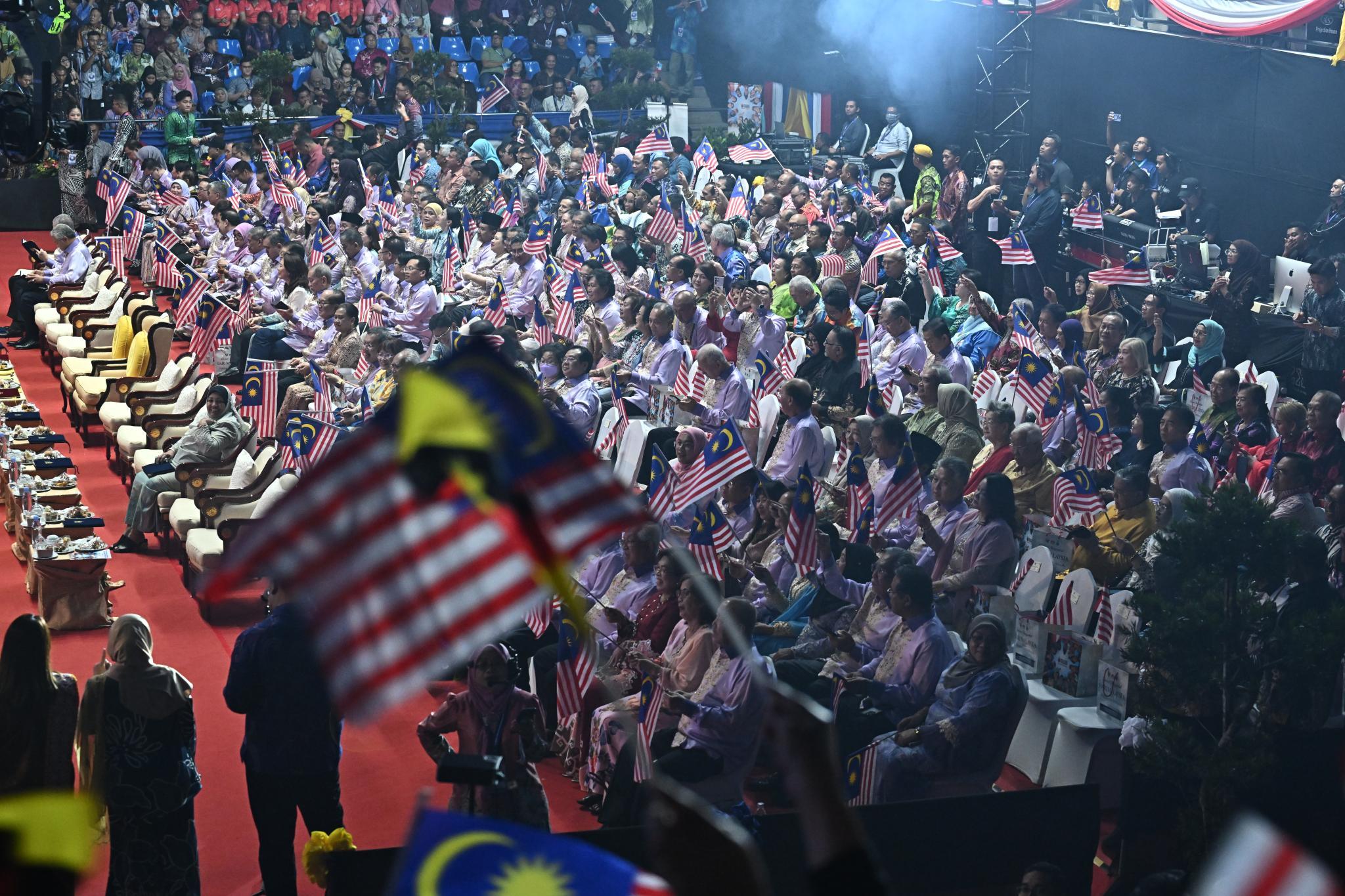 KCH-msia day colour story-1609-jw-9