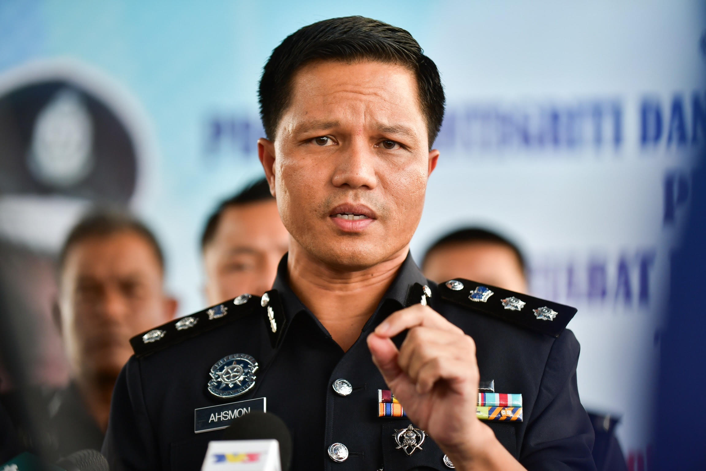 KCH-ashmonofficers