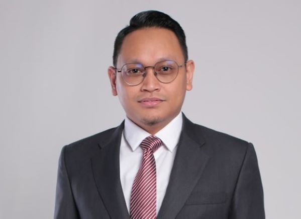 Dr