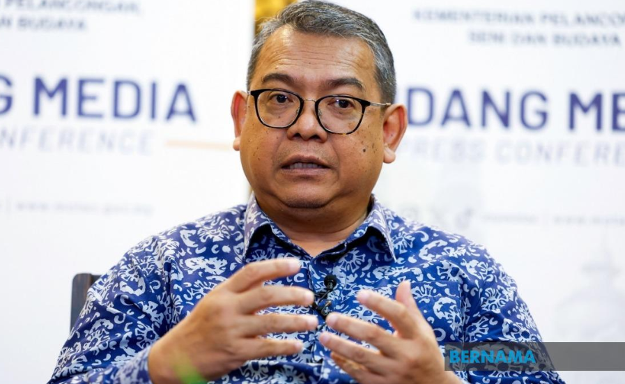 Datuk Roslan Abdul Rahman