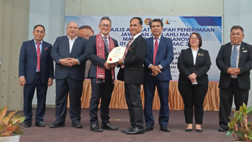 KNW-tiang councillor-2204-aj