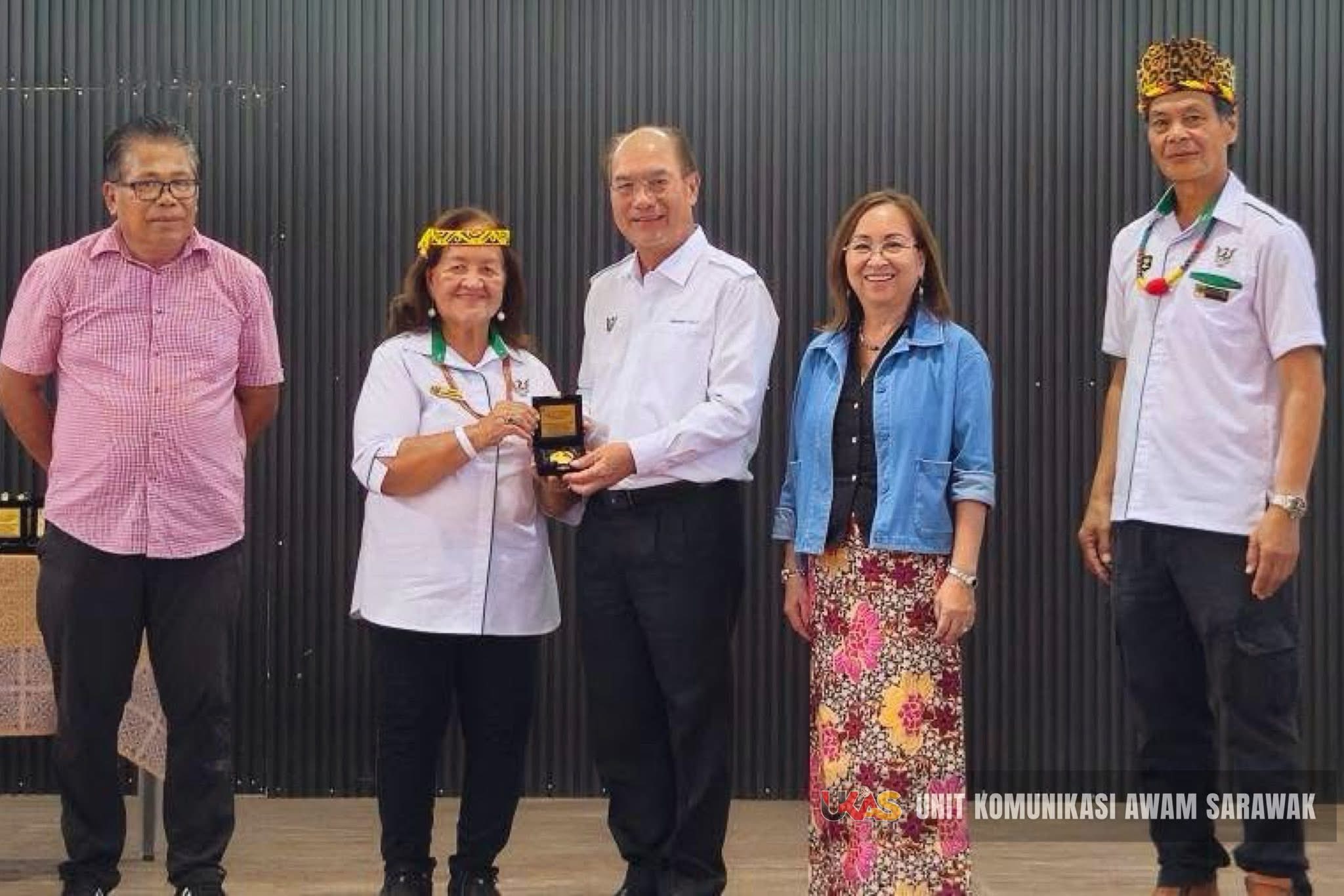 BARIO-gerawat kelabit-0405-jj