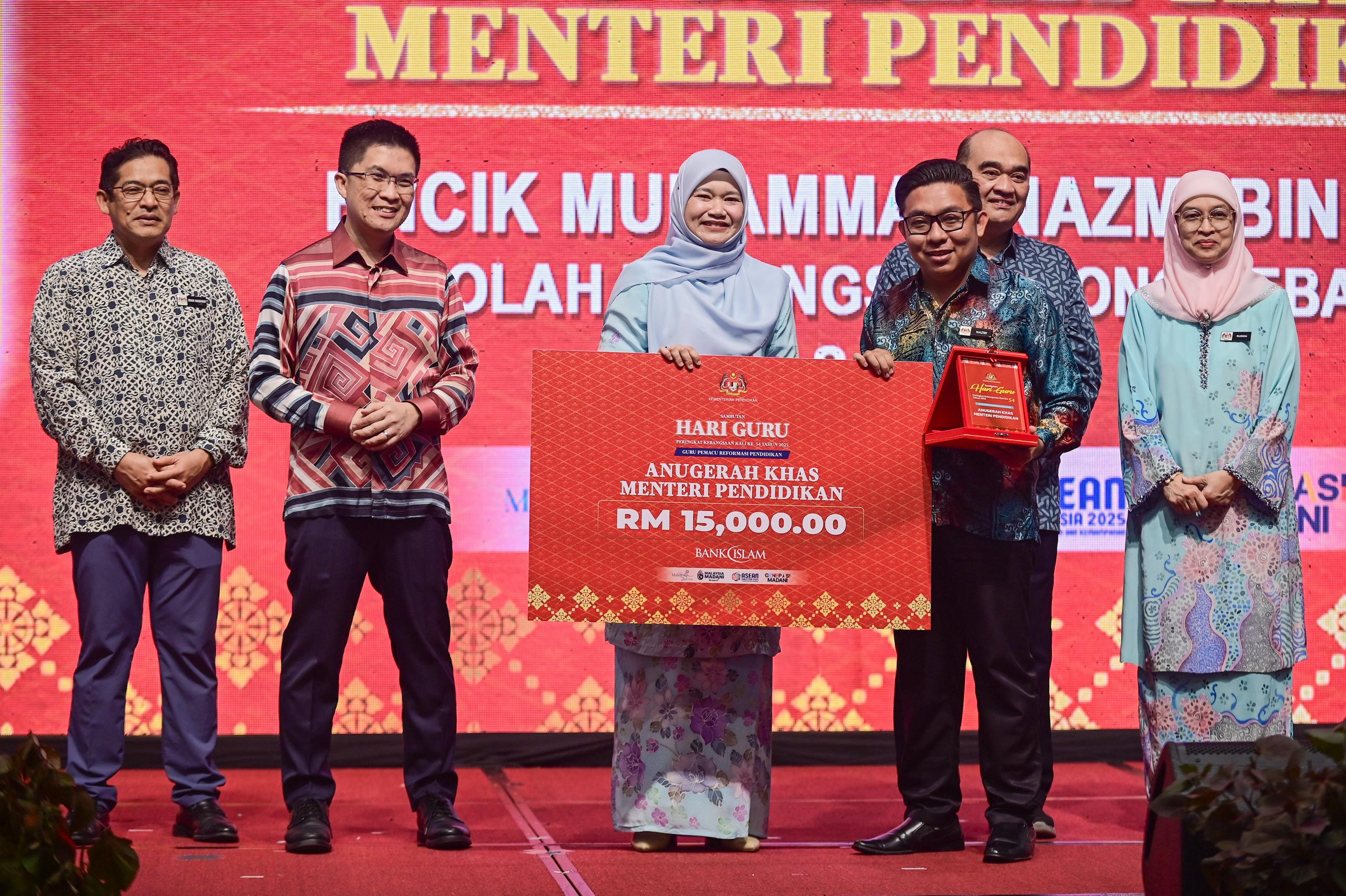 KCH-nazmi award-1505-fk=570(2)