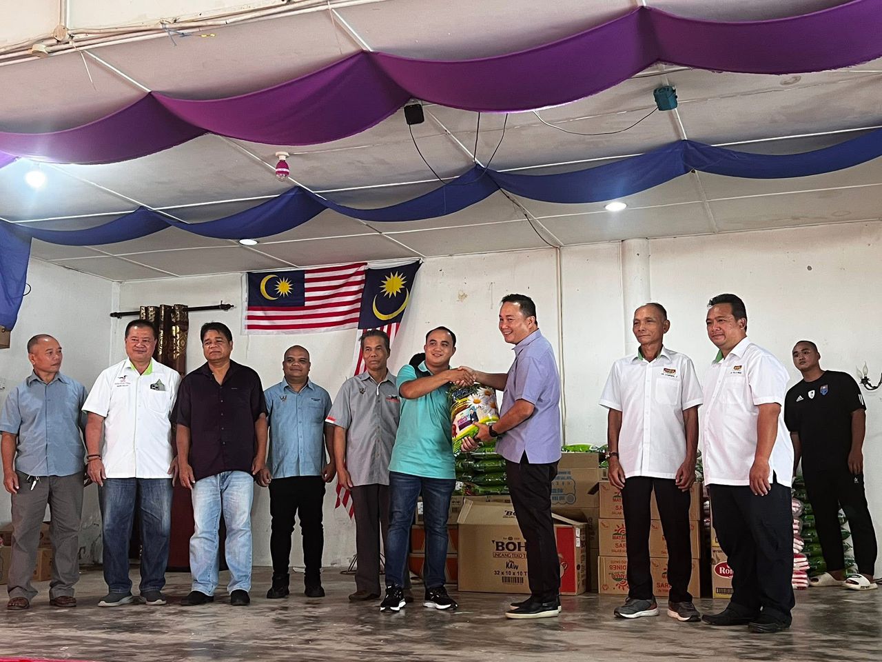 KCH-willie food-0605-np-3