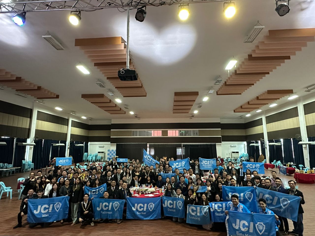 MCMU-huang jci-0505-nj-1