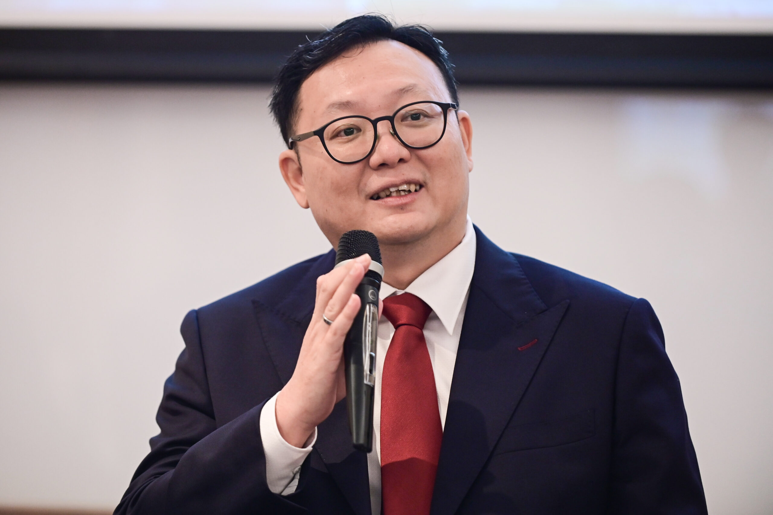 b1-2k-Current tender book stands at RM451 million
