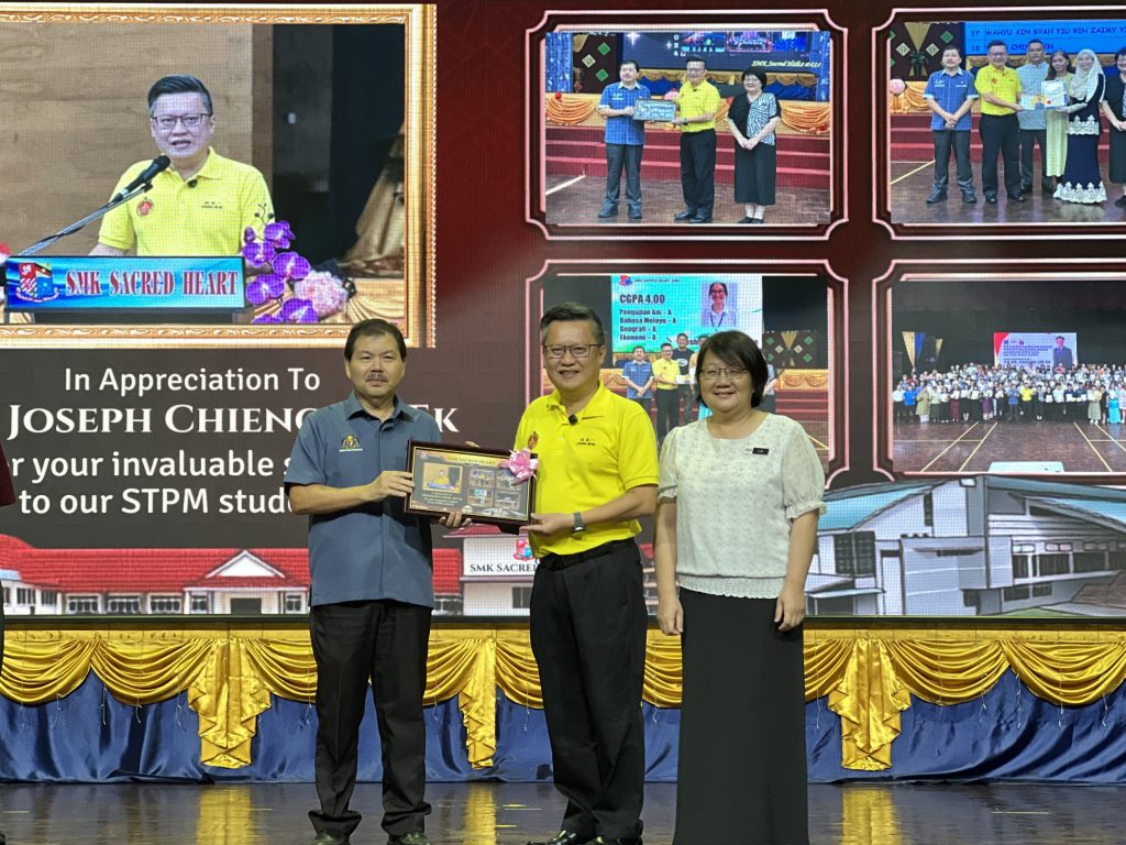 SMK Sacred Heart clinches national STPM honours