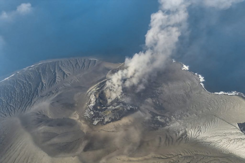 Journalists missing in Indonesia after volcano mission