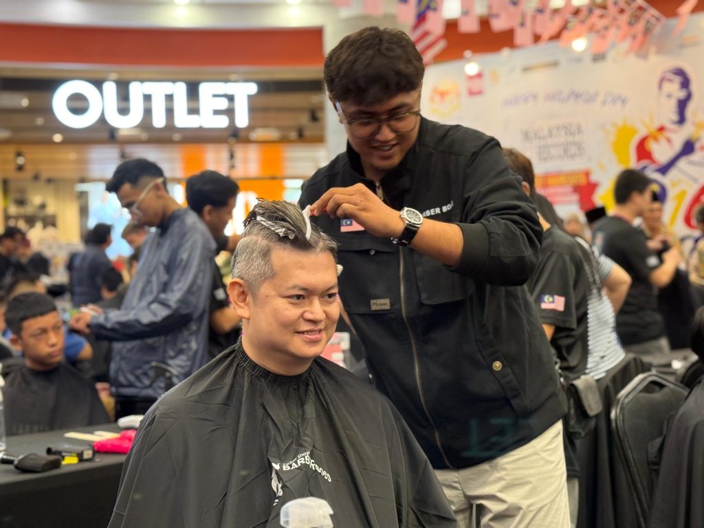 919 haircuts set national record, raise funds for charitable organisation