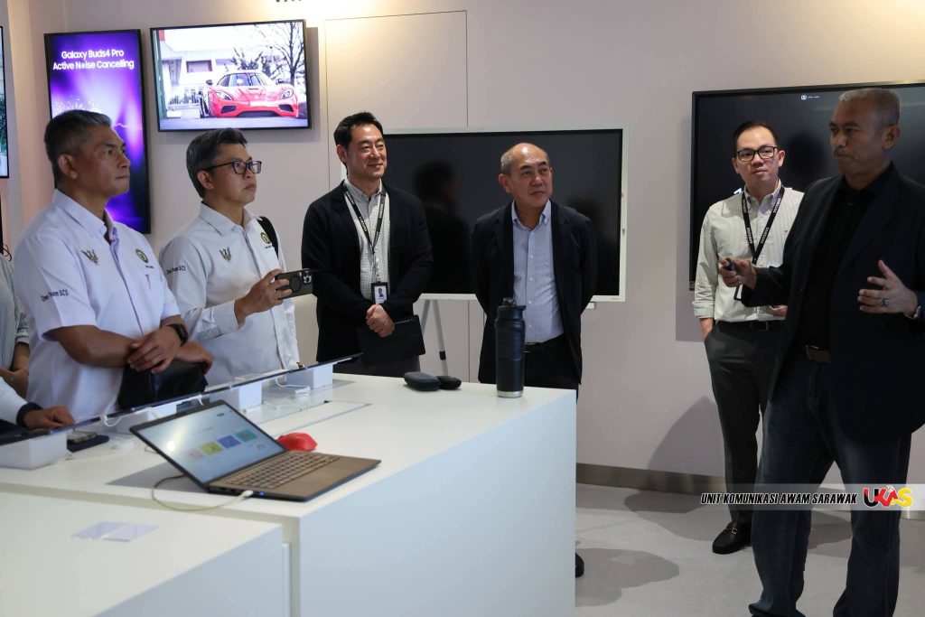 Samsung technology explored for Sarawak sports, education sectors