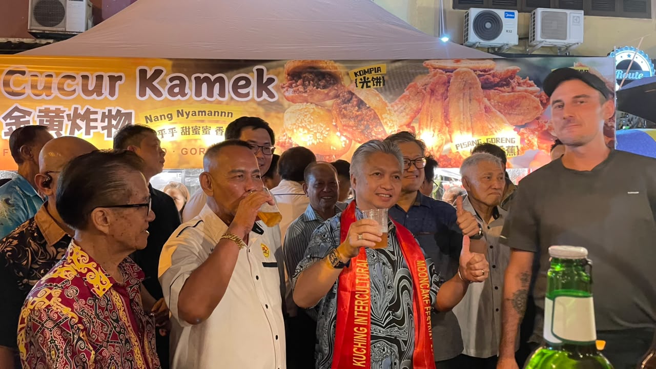 Mooncake festival keeps Kuching’s cultural spirit alive