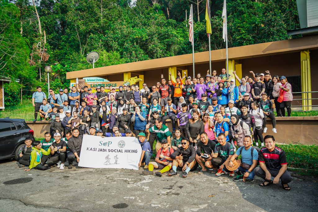 170 employees join SOP hiking programme