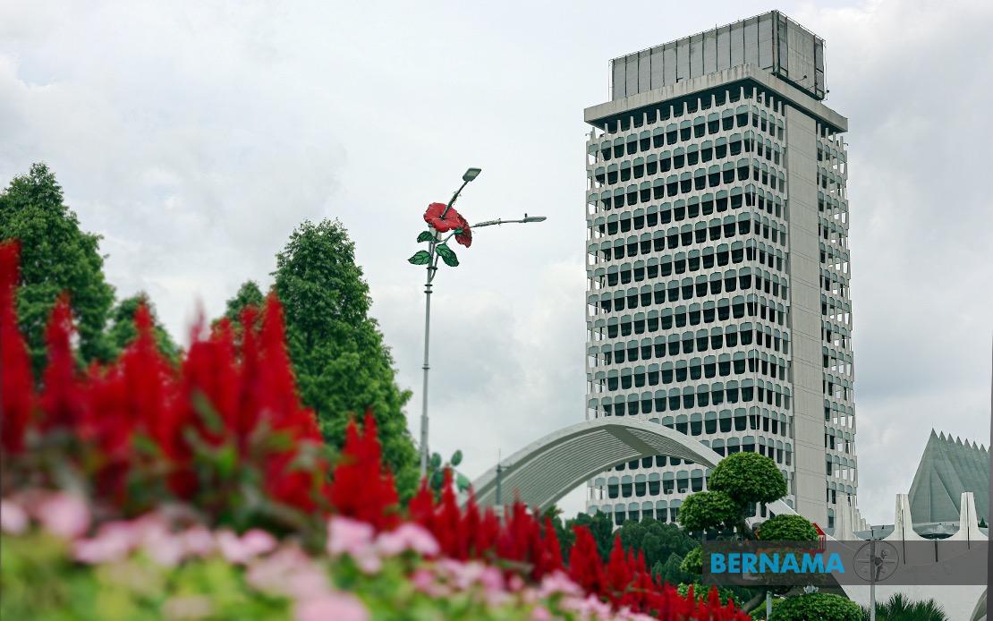 Electricity Tariffs, Data Centres And Haze Impact Among Key Issues In Dewan Rakyat Today