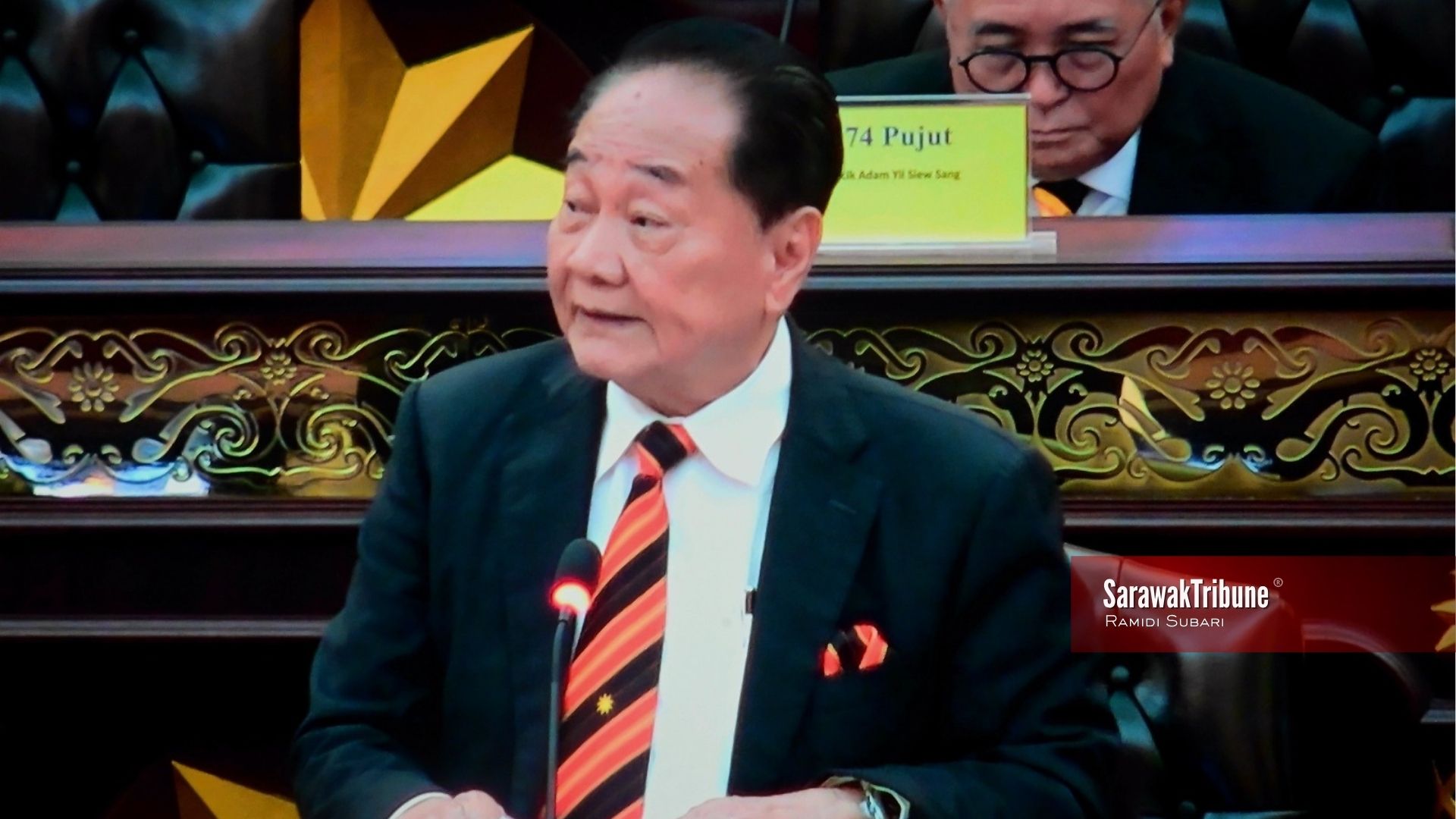Wong urges early notice on public holiday changes