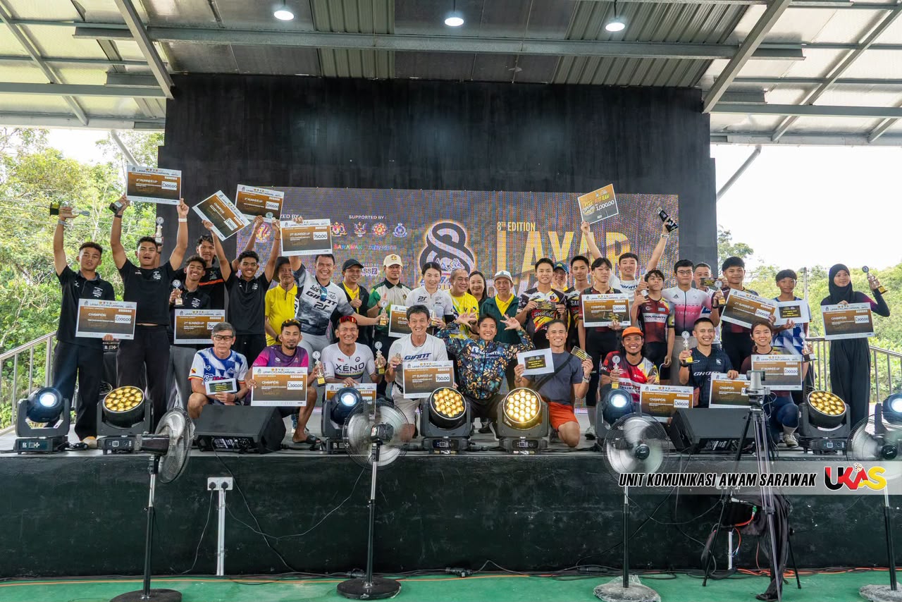 165 cyclists take on challenging Layar road race